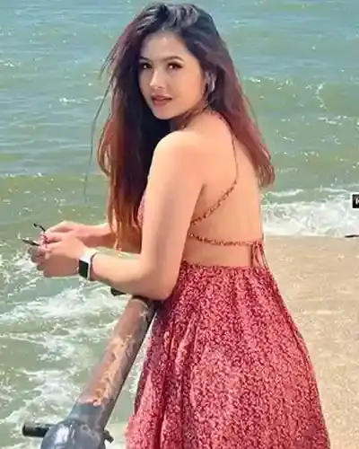 Call Girls in Sundar Nagar